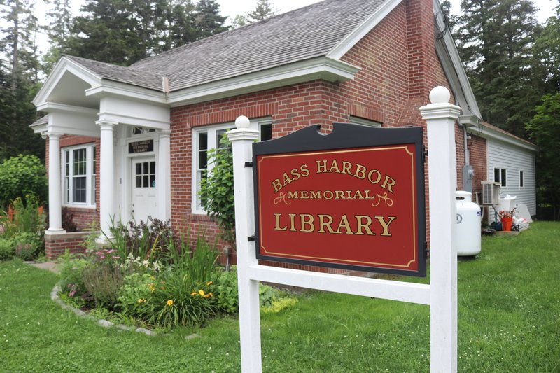 A shot of the Bass Harbor library.