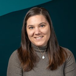 The staff photo of Nikki Yanok.