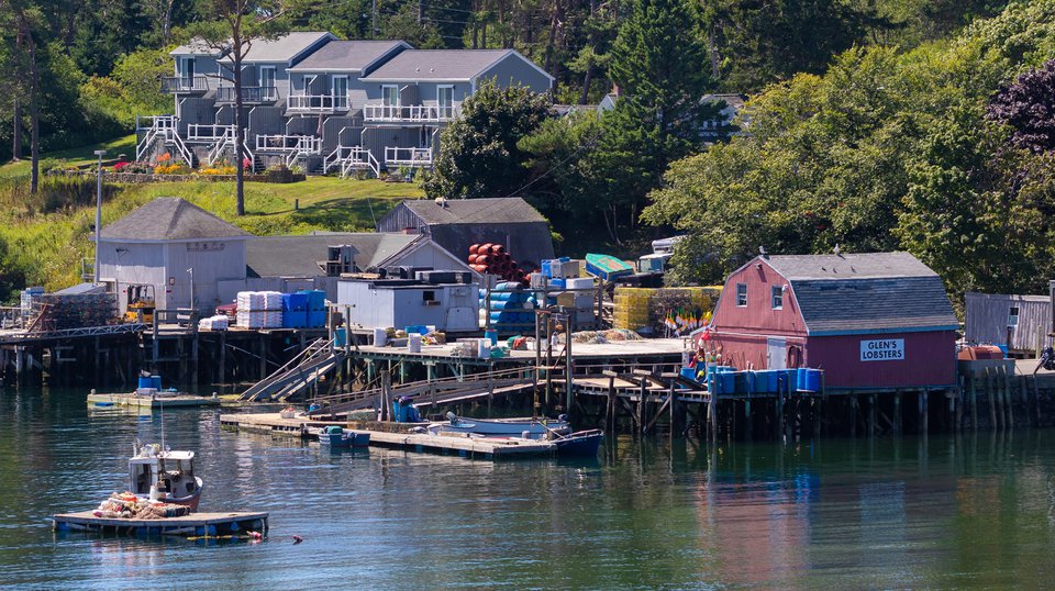 Helping Coastal Communities Adapt